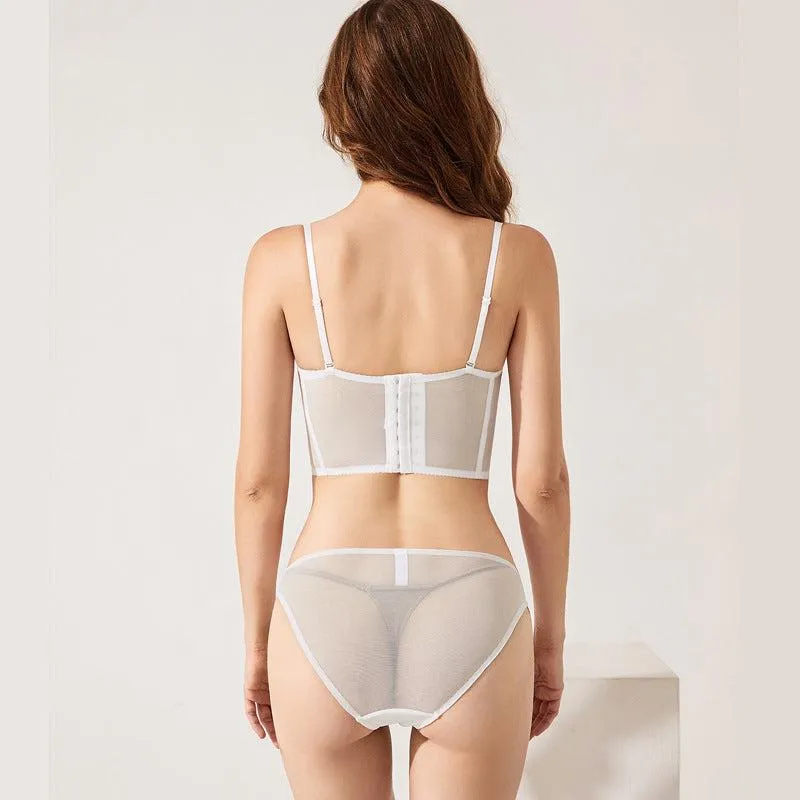 Rétro Brodé Lingerie Delicate Push-Up Bra: Vintage Elegance.